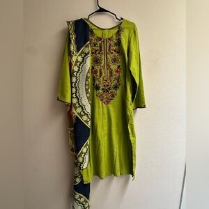 Casual desi dress (Pakistani/Indian)